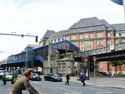 Rödingsmarkt-Haltestelle-18