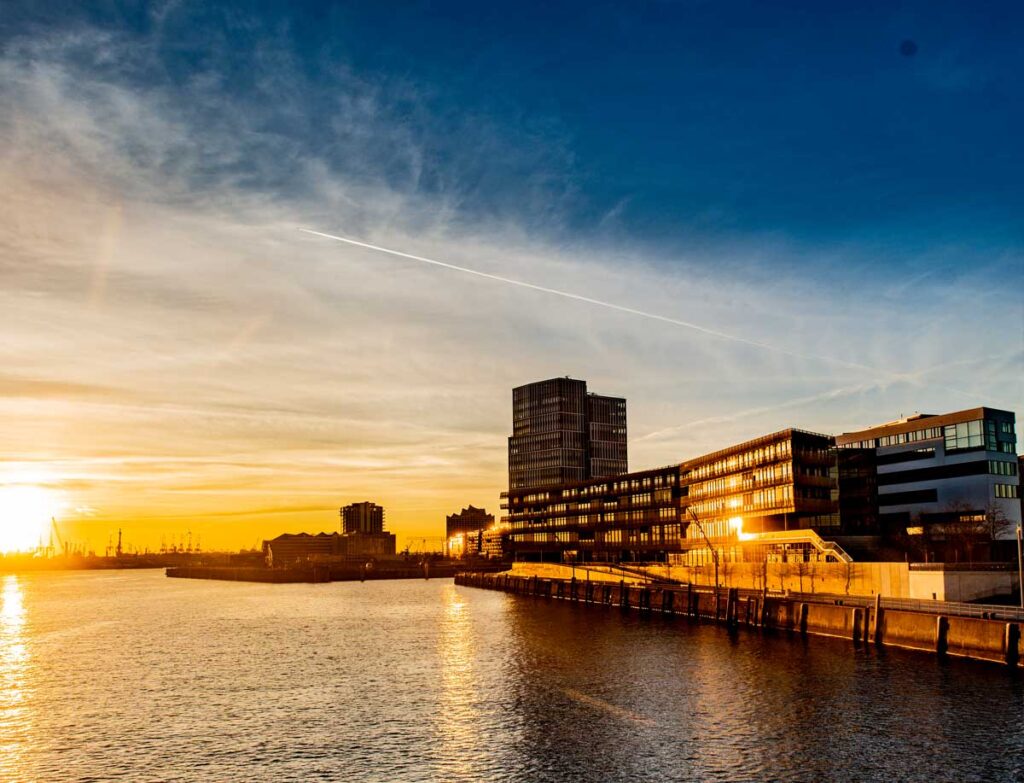 Hafencity Sonnenuntergang Hafen Die Roten Doppeldecker